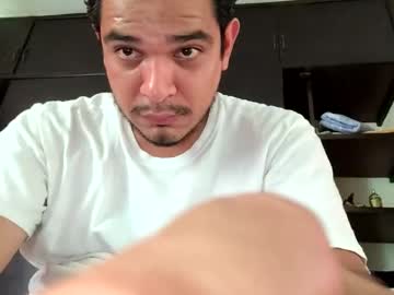 Byelz Chaturbate stream image from May 12, 2025