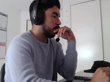 Lexxandbuster Chaturbate stream image from May 12, 2025