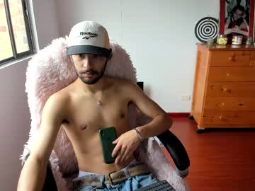 Timgreen420 Chaturbate stream image from May 12, 2025