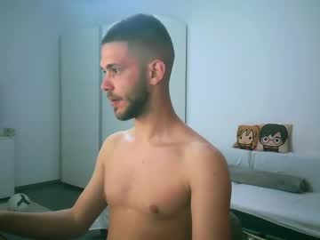 Burningchadx Chaturbate stream image from May 12, 2025