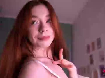 Softcoredoll Chaturbate stream image from May 12, 2025