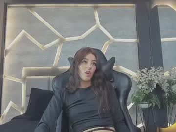 Adharahamilton Chaturbate stream image from May 12, 2025