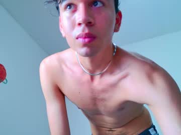 Mael_Adam Chaturbate stream image from May 12, 2025