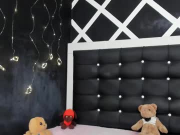 Magic_Axa_Graham Chaturbate stream image from May 12, 2025
