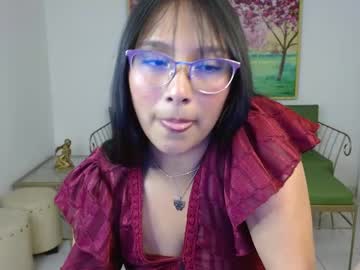 Reina_Shine Chaturbate stream image from May 12, 2025