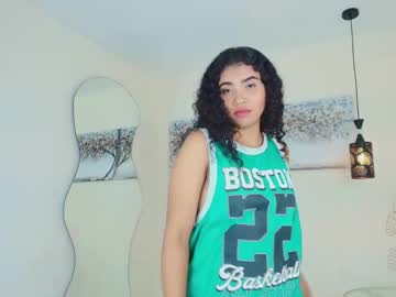 Lia_Rey Chaturbate stream image from May 12, 2025