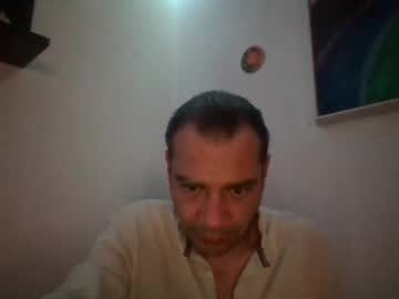 Showallmuc Chaturbate stream image from May 12, 2025
