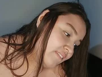 Jleniffer Chaturbate stream image from May 12, 2025