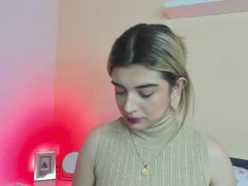 Katty__Rousse Chaturbate stream image from May 12, 2025