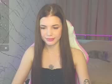 Adri_Dream Chaturbate stream image from May 13, 2025