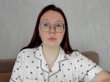 Lily_Cheys Chaturbate stream image from May 13, 2025