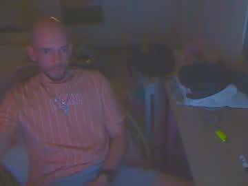 Oneteam2500 Chaturbate stream image from May 13, 2025