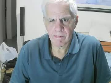 Max_2017 Chaturbate stream image from May 13, 2025