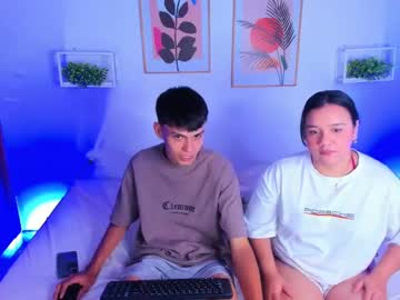Couple25589 Chaturbate stream image from May 13, 2025