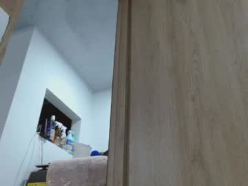 Emysofia Chaturbate stream image from May 13, 2025