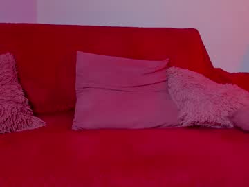 Emy_Colee Chaturbate stream image from May 13, 2025