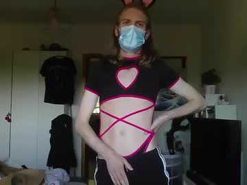 Germanbi_Twink Chaturbate stream image from May 13, 2025