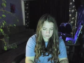 Pretty_Annetta Chaturbate stream image from May 13, 2025