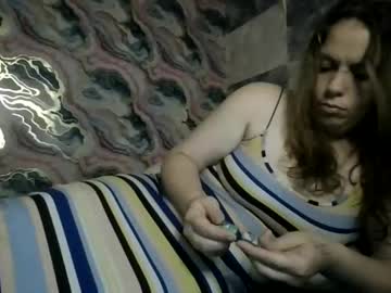 Waywardqueen Chaturbate stream image from May 13, 2025