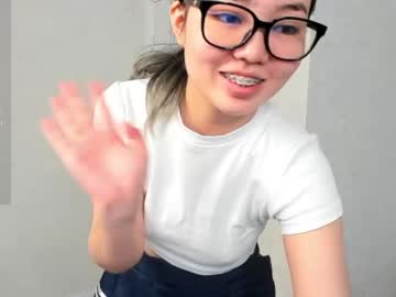 Aelina_Li Chaturbate stream image from May 13, 2025