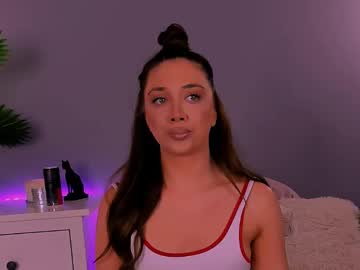 Jessicaclarks Chaturbate stream image from May 13, 2025