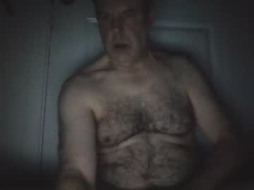 Stevey12345wxy Chaturbate stream image from May 13, 2025