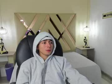 Anonimousmax_ Chaturbate stream image from May 13, 2025