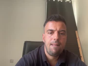 Boyofficeboy Chaturbate stream image from May 13, 2025