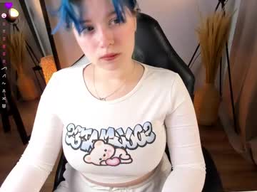 Blue__Mist Chaturbate stream image from May 13, 2025