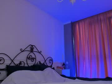 Foxe_Sailey Chaturbate stream image from May 13, 2025
