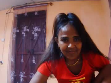 Elisabet88 Chaturbate stream image from May 13, 2025