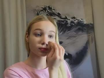 Odiliahamm Chaturbate stream image from May 13, 2025