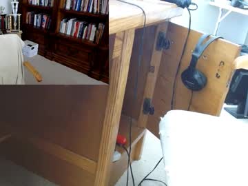 Theneomaster Chaturbate stream image from May 13, 2025