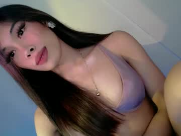 Ur_Hot_Picks Chaturbate stream image from May 13, 2025