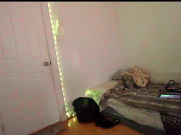 Littlefreak_210 Chaturbate stream image from May 13, 2025