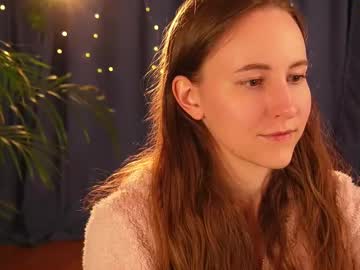 Lynn_Feline Chaturbate stream image from May 13, 2025