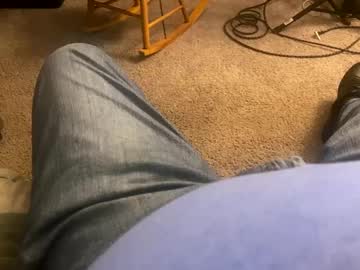 Musicluvr555 Chaturbate stream image from May 13, 2025
