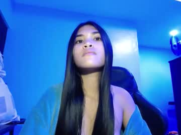 Zeraveronica Chaturbate stream image from May 13, 2025