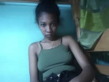 Golda0405 Chaturbate stream image from May 13, 2025