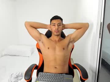 Jhosep_Hamilton Chaturbate stream image from May 13, 2025