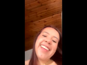 Nicolle_Lea Chaturbate stream image from May 13, 2025