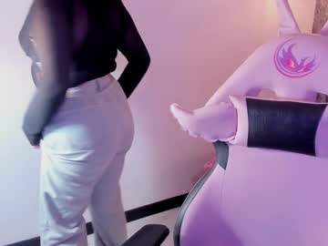Evellin_Rosse Chaturbate stream image from May 13, 2025