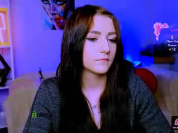 Miki_Nikki Chaturbate stream image from May 13, 2025