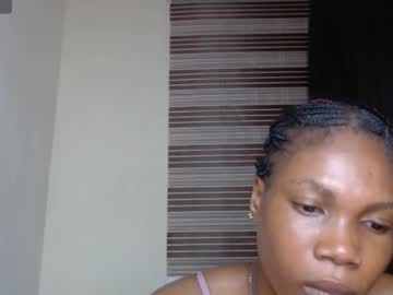 Pinkxjuicy Chaturbate stream image from May 13, 2025