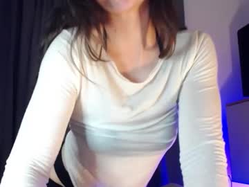 Dream_Nicole02 Chaturbate stream image from May 13, 2025