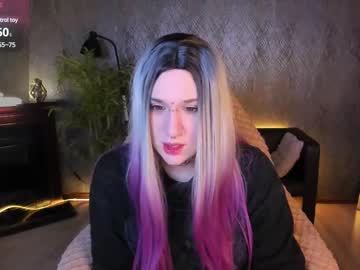 Megan_Joyy Chaturbate stream image from May 13, 2025