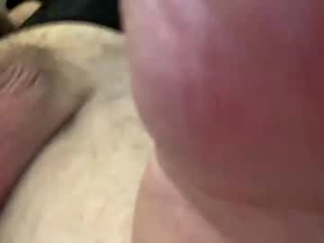 Jshen88 Chaturbate stream image from May 13, 2025