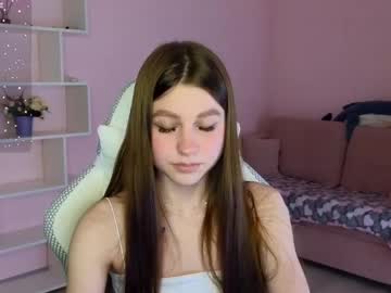 Kristy_Mey Chaturbate stream image from May 13, 2025