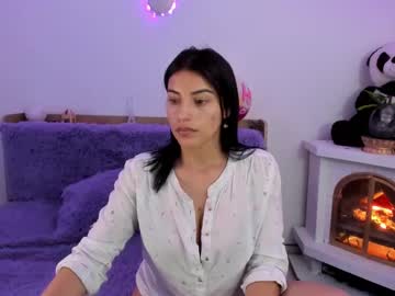 Lorenaa___ Chaturbate stream image from May 13, 2025