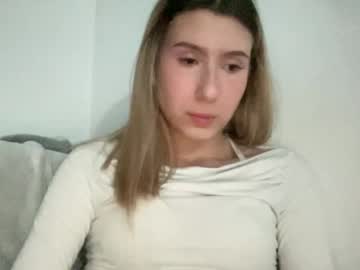 C1nd3rell4 Chaturbate stream image from May 13, 2025